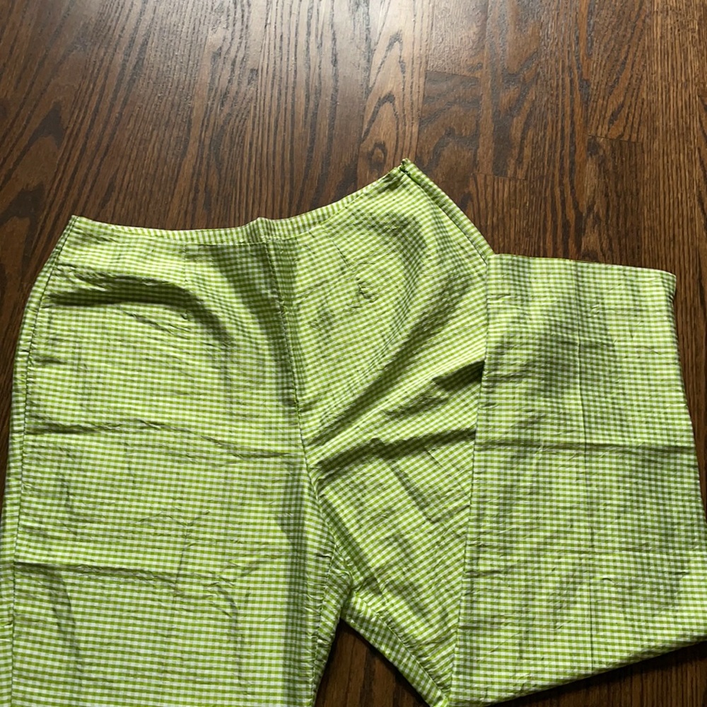 VINTAGE 90s SPRING Pastel Green 100% silk pants - Picture 2 of 3